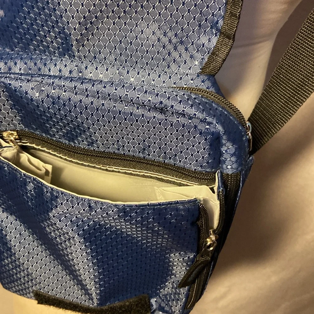 HEY'S Travelmate Crossbody Utility Travel Bag Organizer